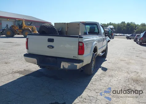 2011 Ford F250 Super Duty from USA, damaged, VIN 1FTBF2B67BEB05886